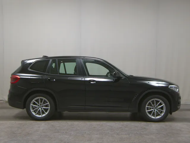 BMW X3 xDrive30e Advantage