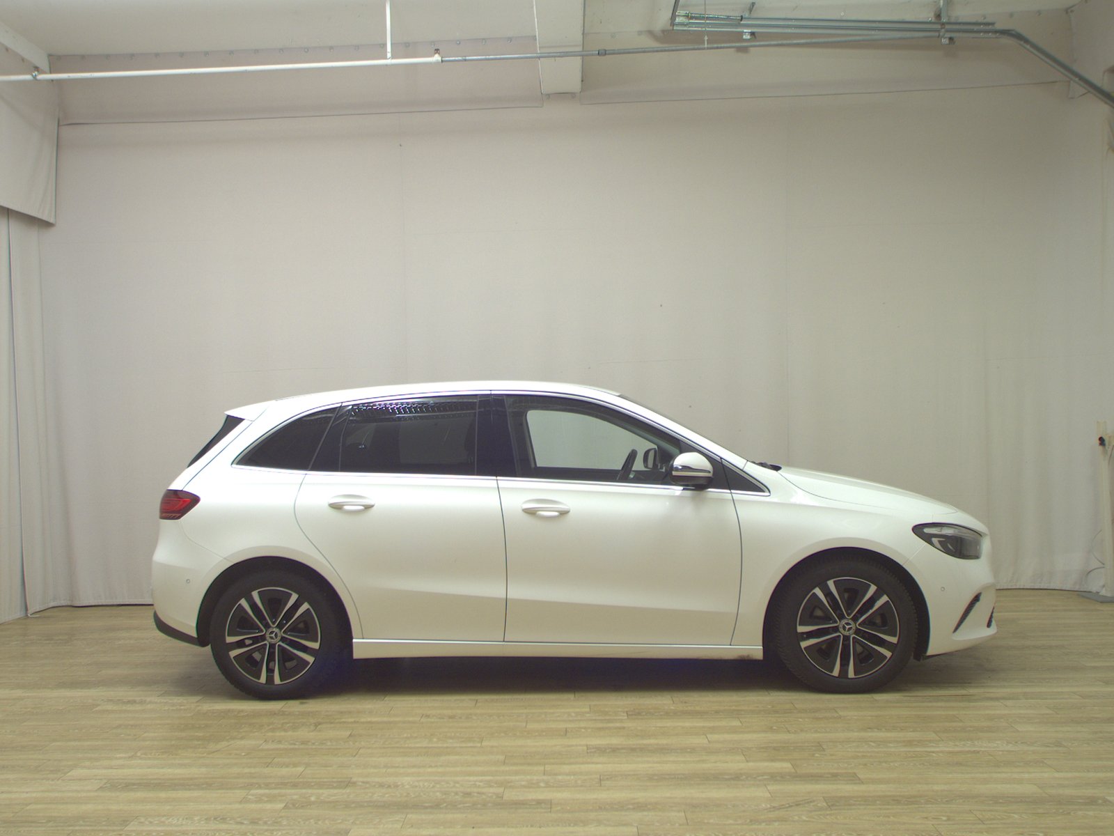 Mercedes-Benz B 200 d