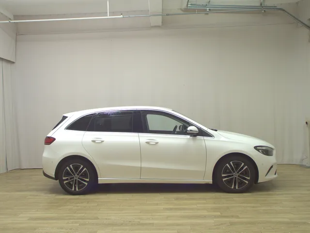 Mercedes-Benz B 200 d Progressive