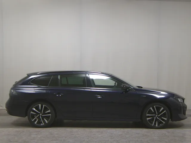 Peugeot 508 SW Hybrid 225 GT-Line