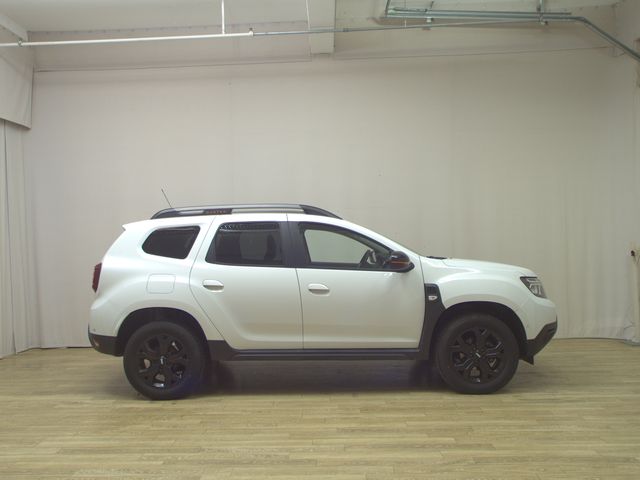DACIA Duster 1.5 Dci Extreme T-Leder Navi LED Shz AHK DACIA Duster 1.5 Dci Extreme T-Leder Navi LED Shz AHK
