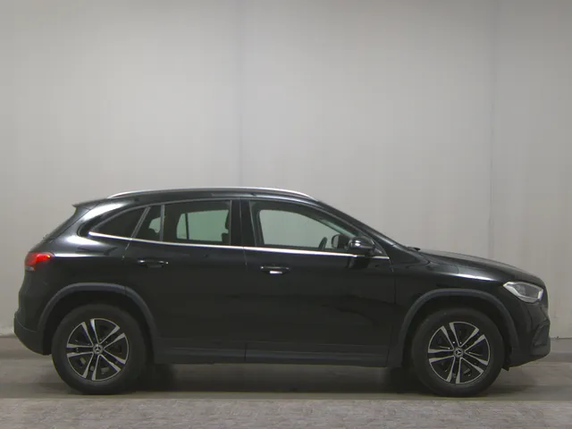 Mercedes-Benz GLA 200 d Style