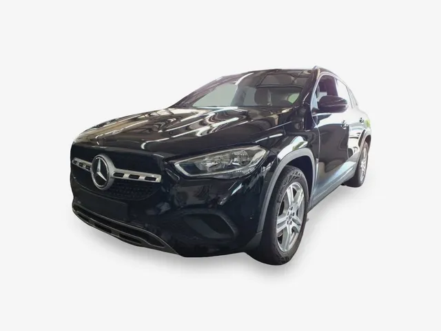 Mercedes-Benz GLA 220 d 4M Progressive NAVI SHZ PANO RFK ACC