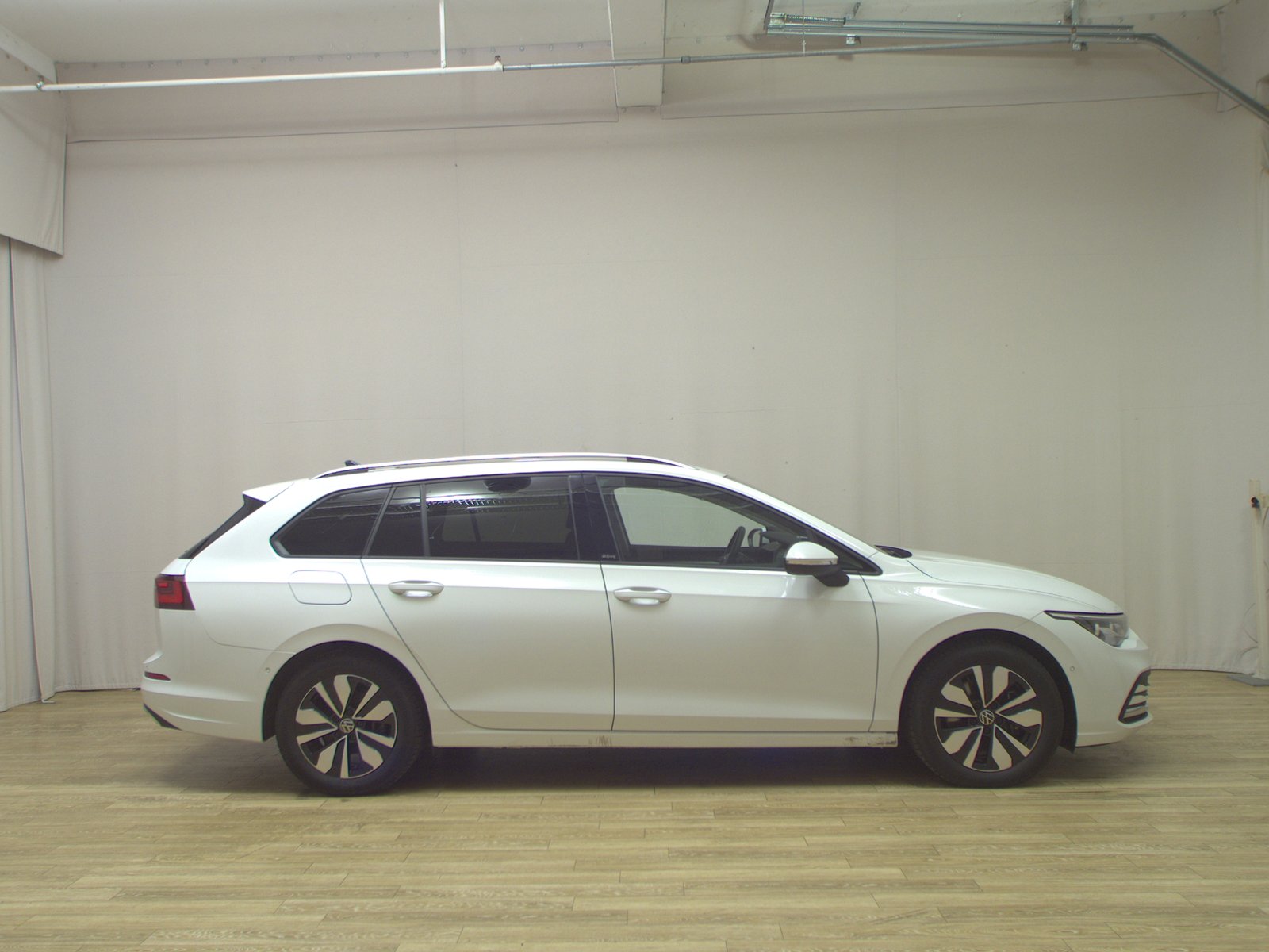 Volkswagen Golf-8