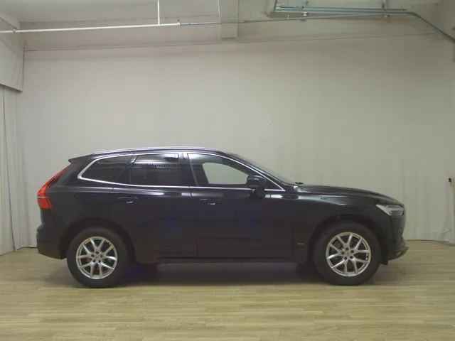 Volvo XC60 B4 D Momentum Pro