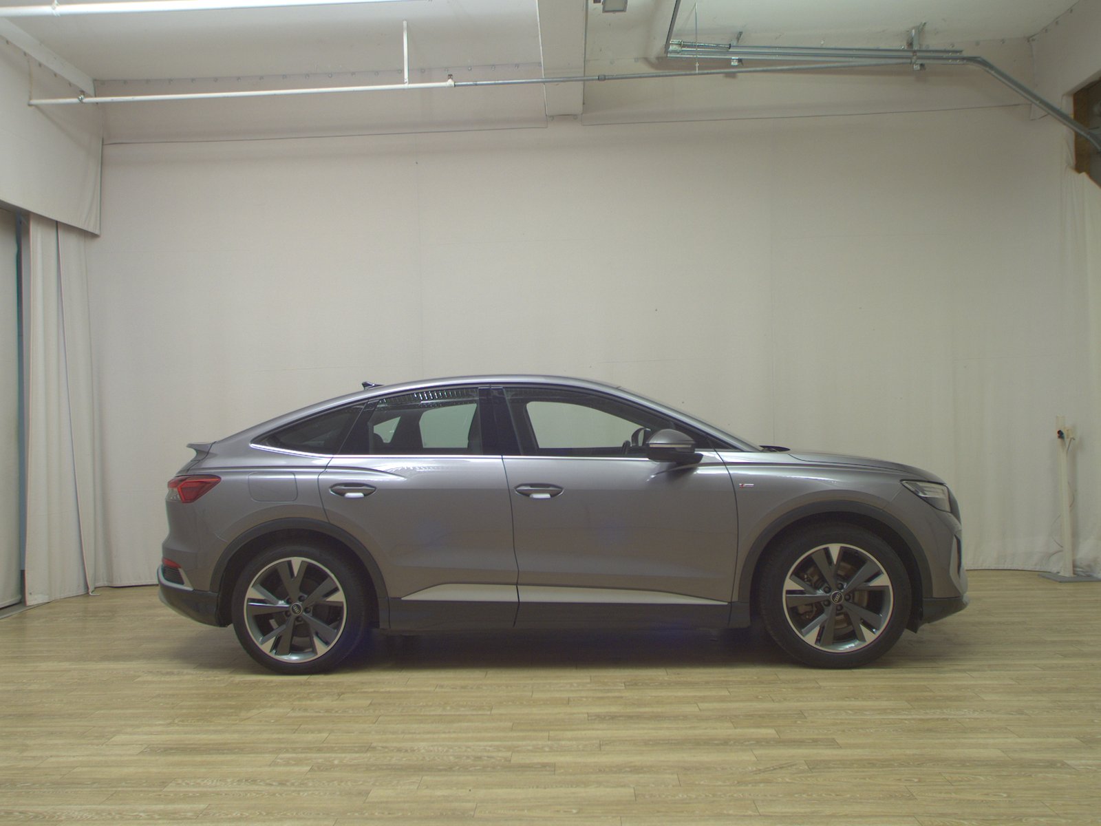 Audi Q4