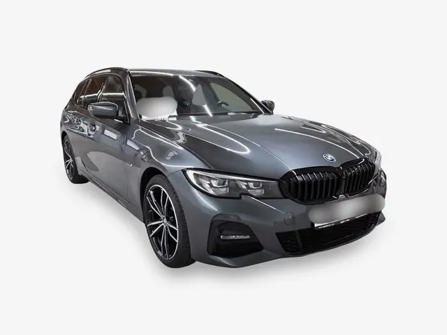 BMW 320e Touring M-Sport