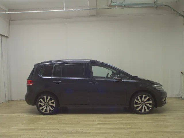 Volkswagen Touran 2.0 TDI Highline