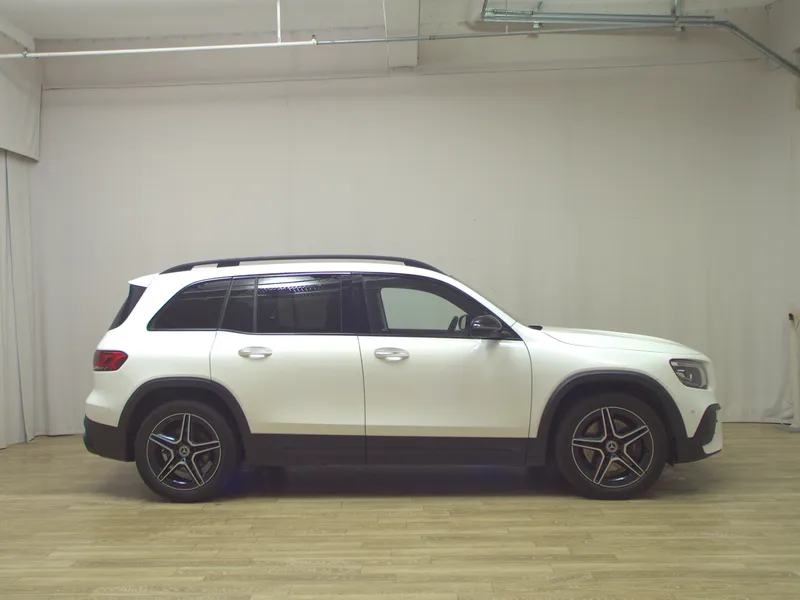 Mercedes-Benz GLB 220 d AMG-Line