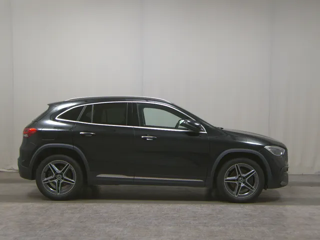 Mercedes-Benz GLA 250 e AMG-Line