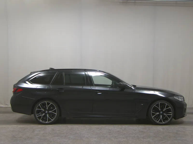 BMW 520d Touring xDr M-Sport