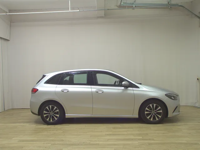Mercedes-Benz B 200 d Style