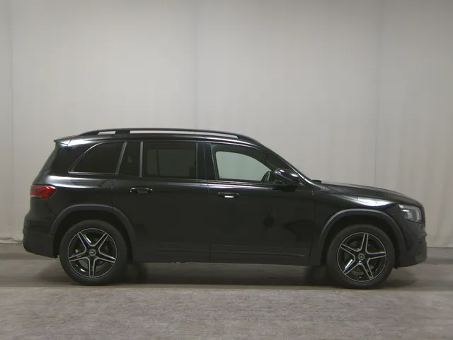 Mercedes-Benz GLB 200 d AMG-Line