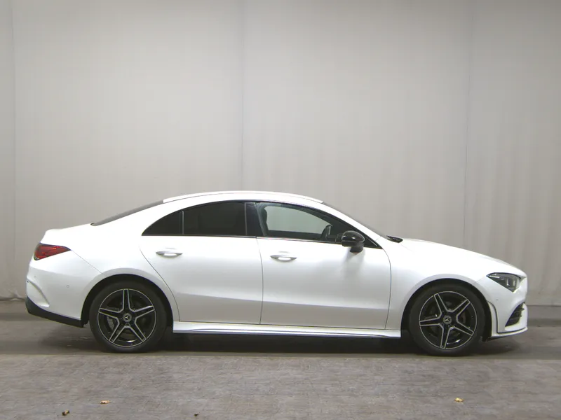 Mercedes-Benz CLA 200 AMG Line Night