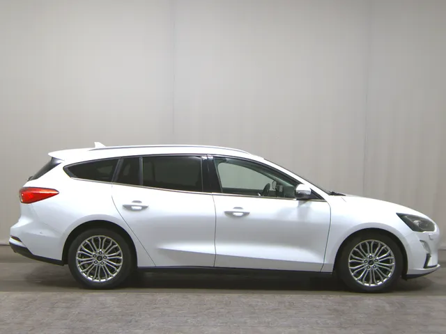 Ford Focus Turnier 2.0 EB Titanium