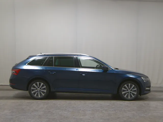 Skoda Superb Kombi 2.0 TDI Style