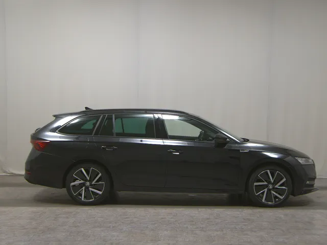 Skoda Octavia Kombi 2.0 TDI SportLine