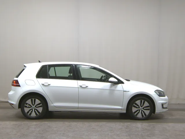 Volkswagen Golf-7 e-Golf