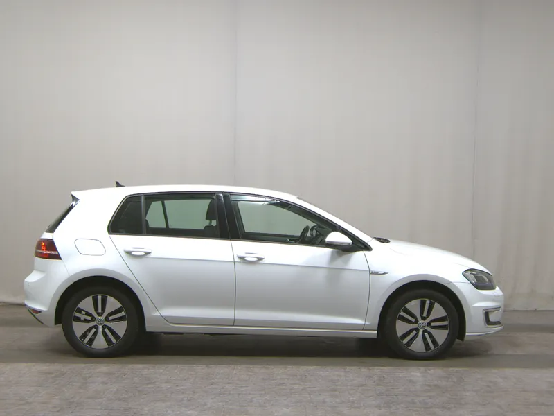 Volkswagen Golf-7 e-Golf
