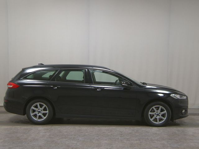 FORD Mondeo Turnier 2.0 EB Trend Navi LED RFK SHZ FORD Mondeo Turnier 2.0 EB Trend Navi LED RFK SHZ
