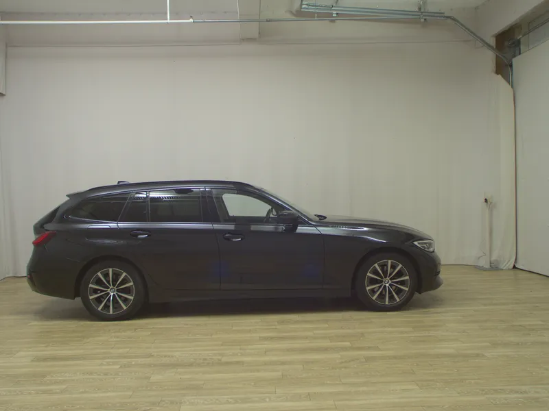 BMW 320d Touring xDr Sport-Line
