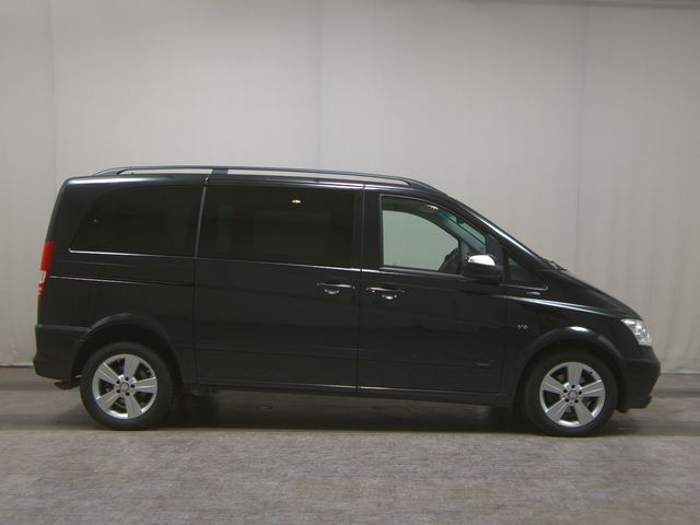 MERCEDES-BENZ Viano 3.0 CDI 6-Sitze Leder Navi Bi-Xenon RFK