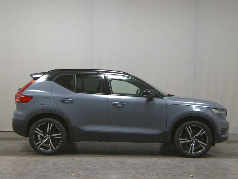 Volvo XC40 XC 40 T5 Recharge R-Design