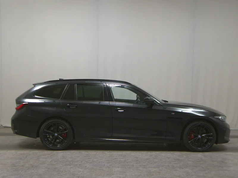 BMW 330d Touring xDr M-Sport