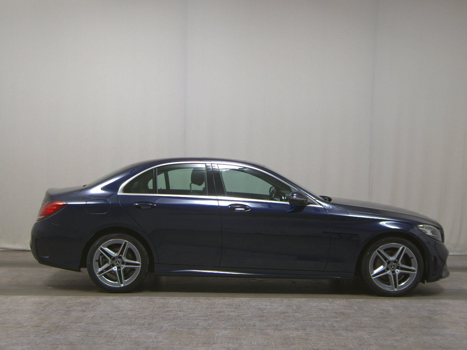 Mercedes-Benz C 220d AMG