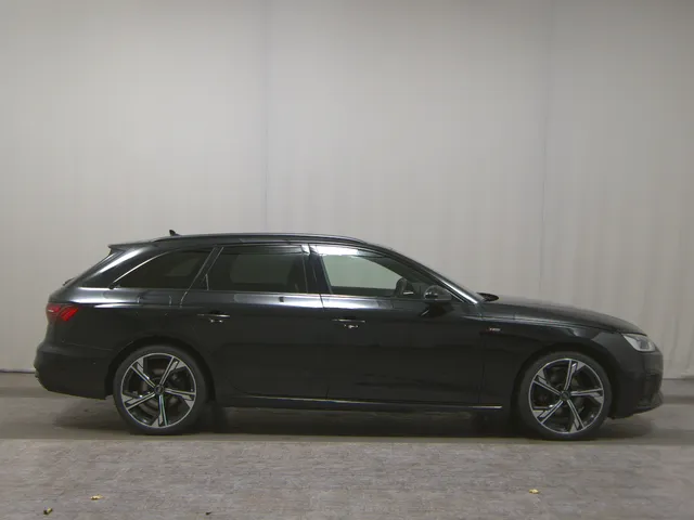 Audi A4 Avant 35 TDI S-Line