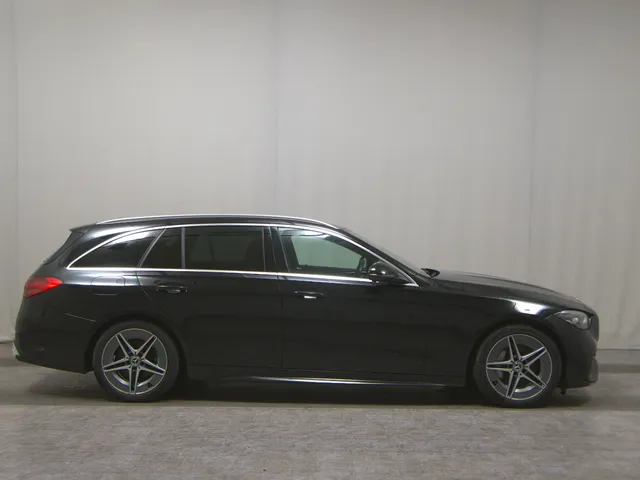 Mercedes-Benz C 220 d T AMG Line