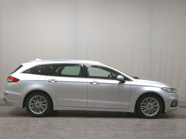 FORD Mondeo Turnier 2.0 EB Titanium Navi LED RFK Shz FORD Mondeo Turnier 2.0 EB Titanium Navi LED RFK Shz