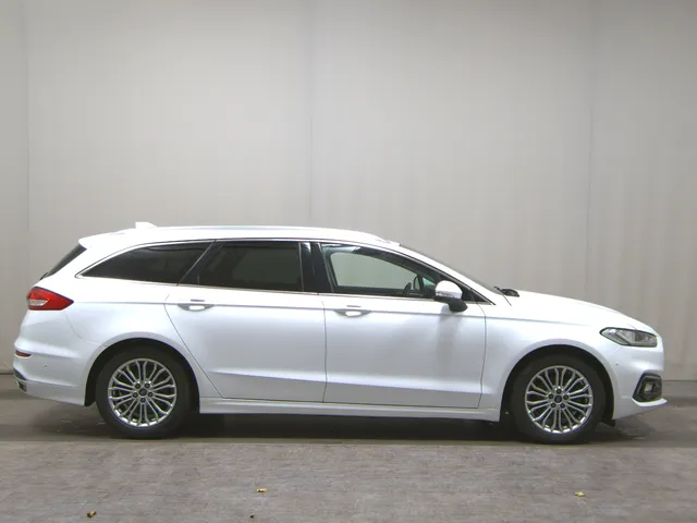 Ford Mondeo Turnier 2.0 EB Titanium