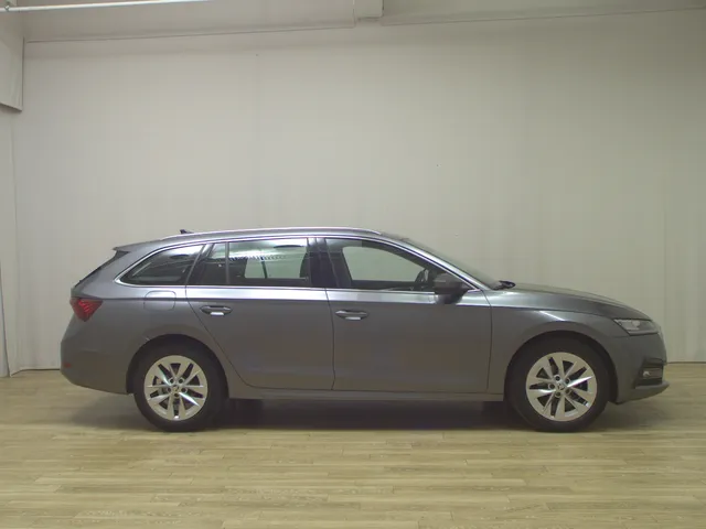 Skoda Octavia Kombi 2.0 TDI Style
