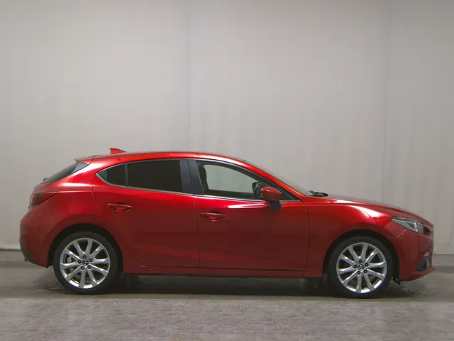 Mazda 3 2.0 SKYACTIV-X Sports-Line