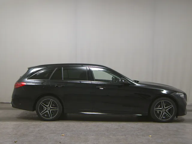 Mercedes-Benz C 300 T e AMG-Line