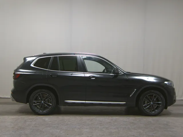 BMW X3 xDrive30i