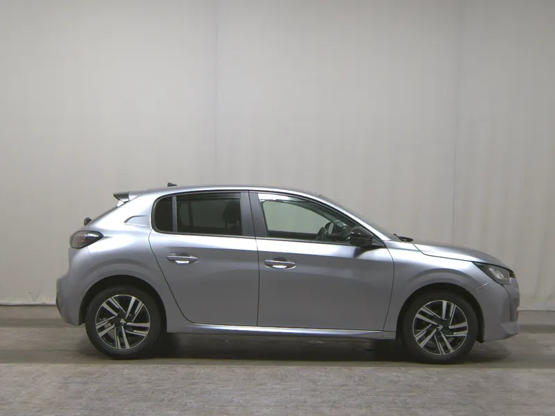 Peugeot 208 PureTech 75 5D Active Pack