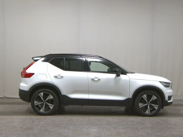 Volvo XC40 T5 Recharge R-Design