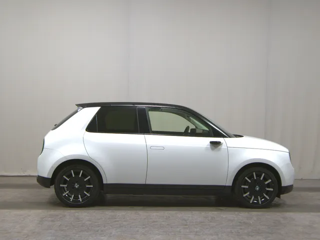 Honda e Advance