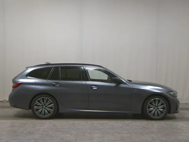 BMW 320 Touring M-Sport