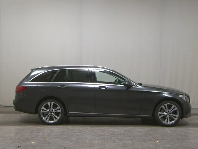 Mercedes-Benz C 300 T de Avantgarde