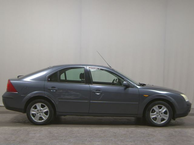 FORD Mondeo 2.0 TDCi Ghia KLIMAAUT RADIO XENON TEMPO SHZ FORD Mondeo 2.0 TDCi Ghia KLIMAAUT RADIO XENON TEMPO SHZ