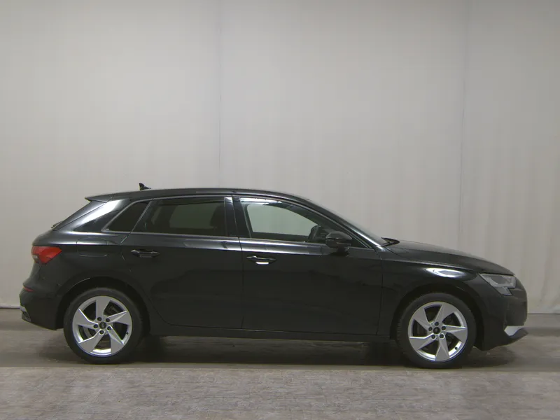 Audi A3 Sportback 30 TFSI advanced