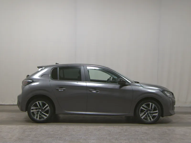 Peugeot 208 PureTech 75 5D Active Pack