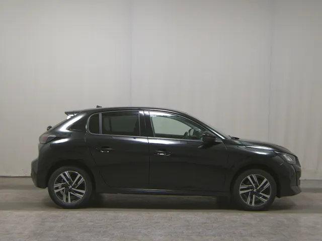 Peugeot 208 PureTech 100 5D Allure Pack
