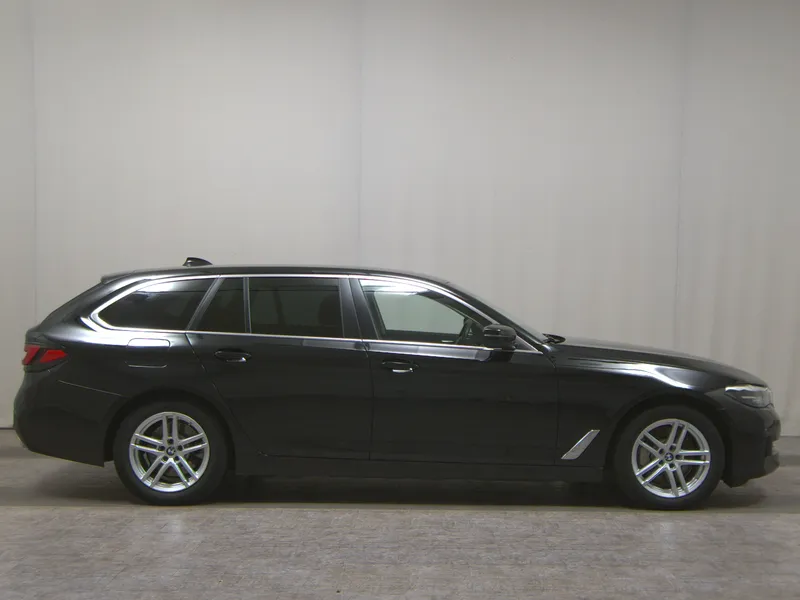 BMW 530e Touring