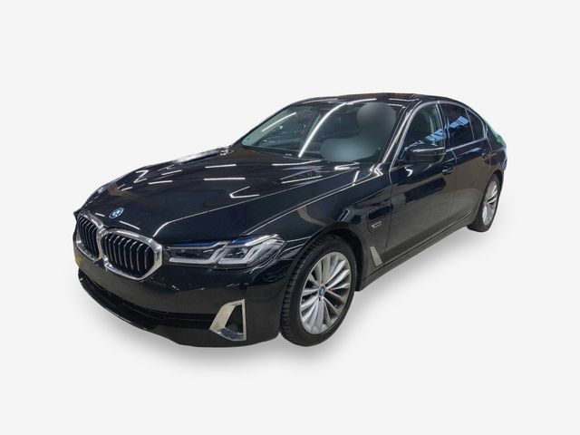 BMW 545e XDr Luxury-Line NAVI LED SHZ RFK AHK