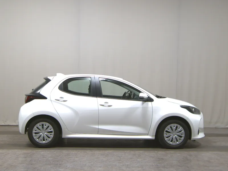 Toyota Yaris 1.5 Hybrid Business Edition