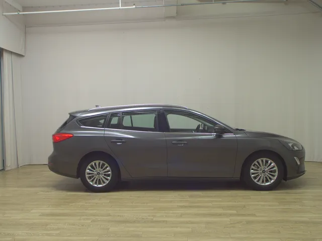 Ford Focus Turnier 1.5 EB Titanium